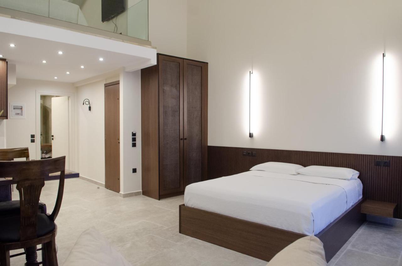 Leone Suites 纳弗帕克托斯 外观 照片
